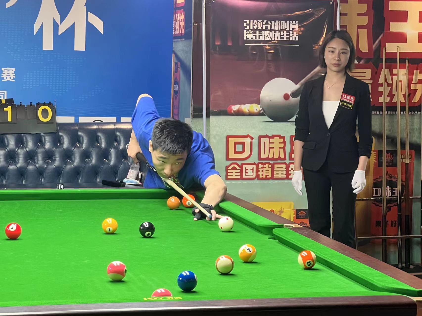 的比赛中 的比赛中