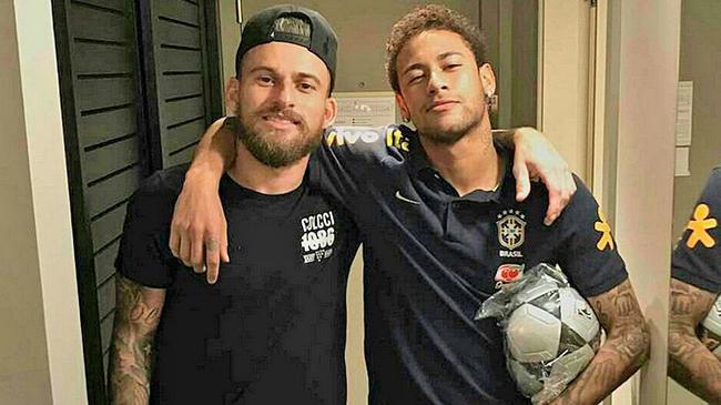 更看到了 更看到了