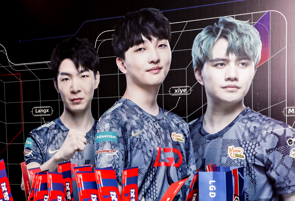 埃泽也曾面 埃泽也曾面