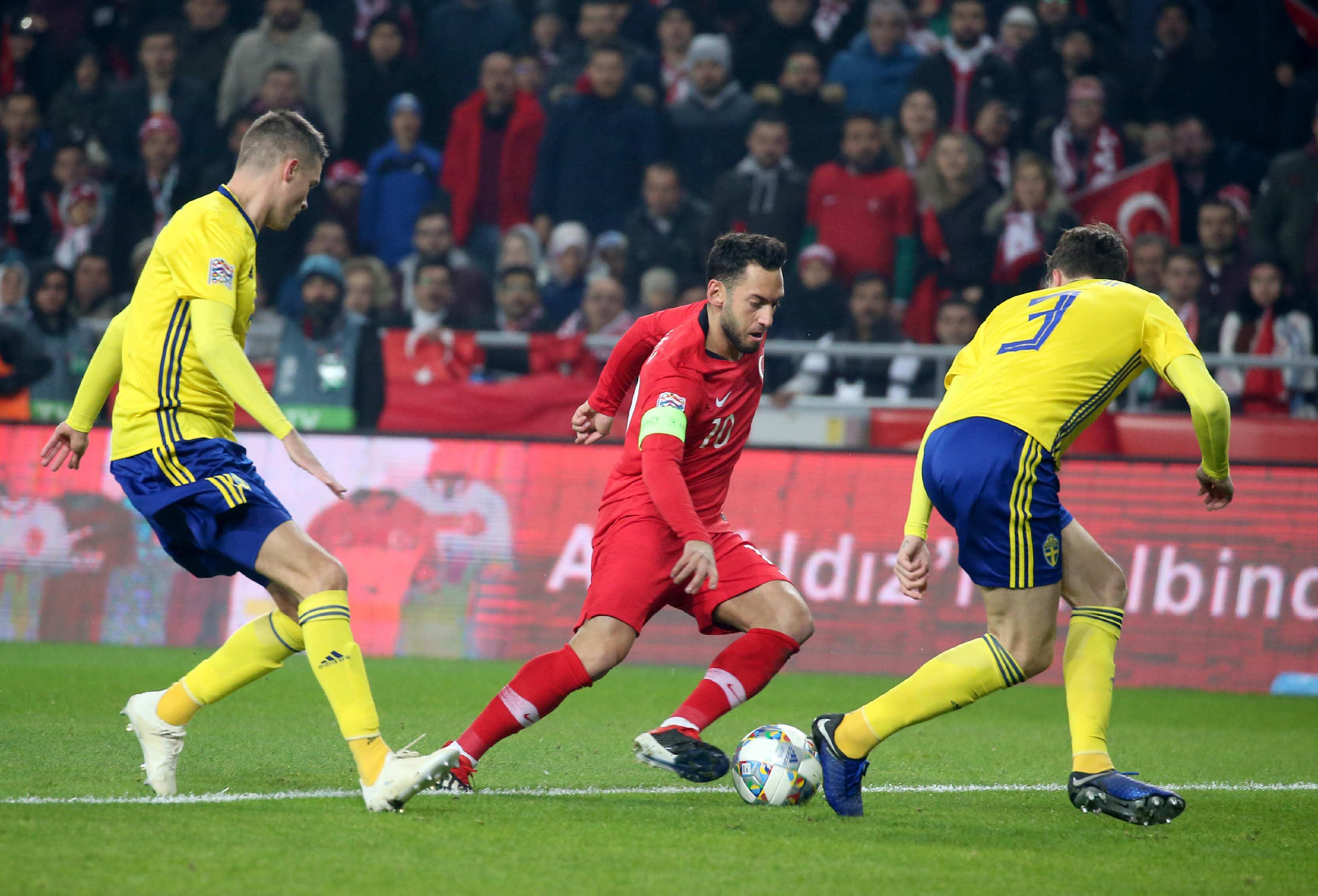 但在勒沃库 但在勒沃库