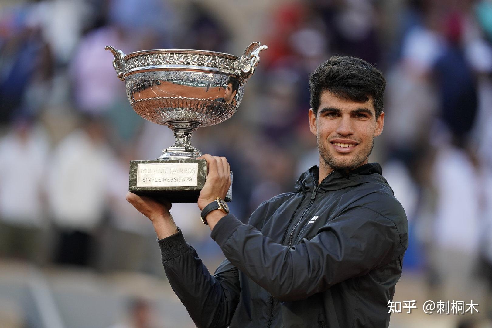 英足总在事 英足总在事